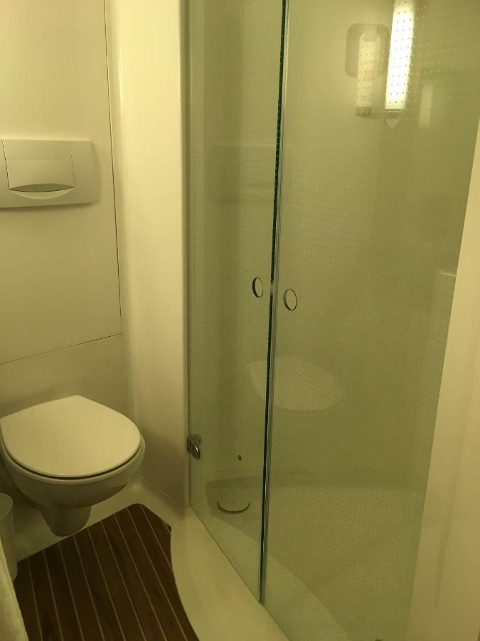 Ibis Абвил Екстериор снимка